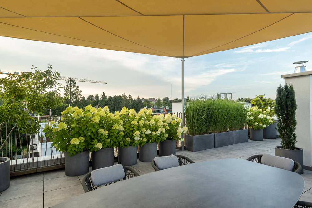 Schlichte Terrasse