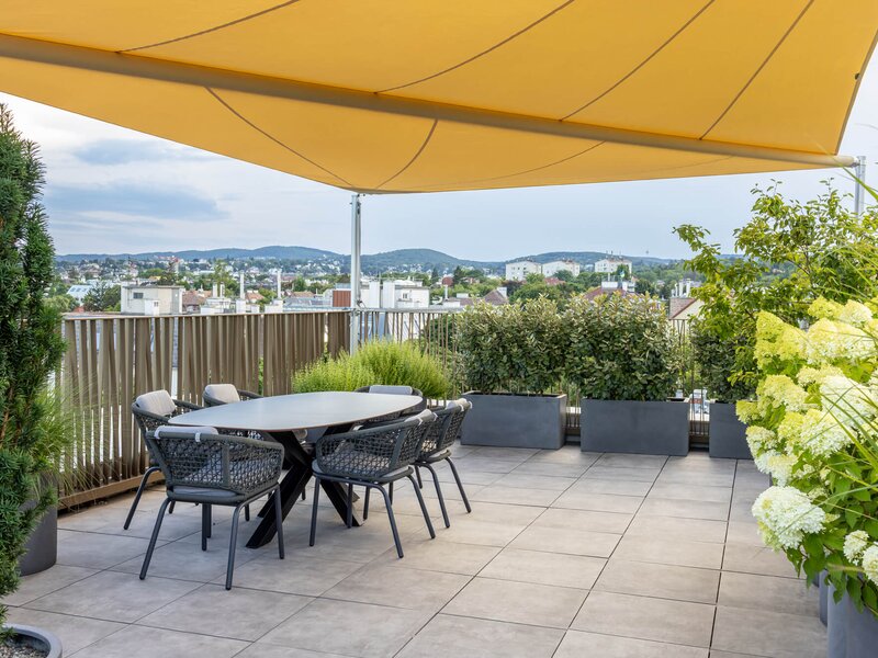 Schlichte Terrasse