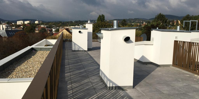Schlichte Terrasse