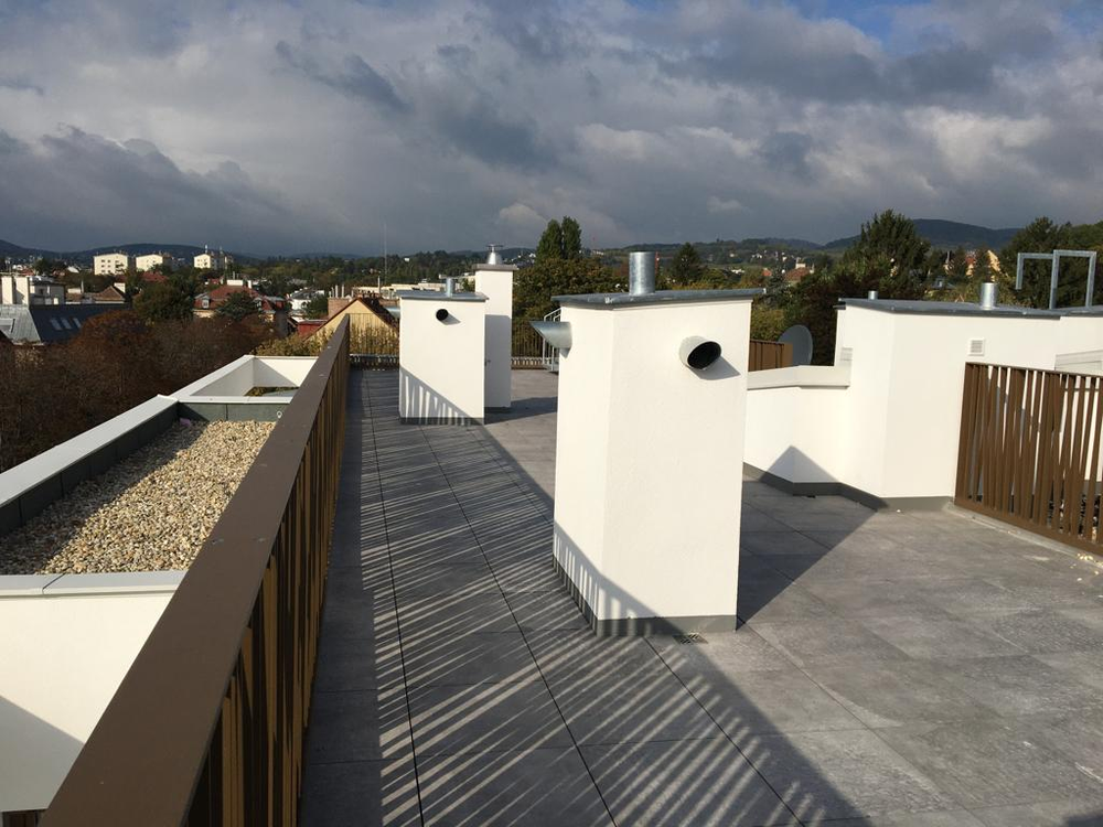 Schlichte Terrasse