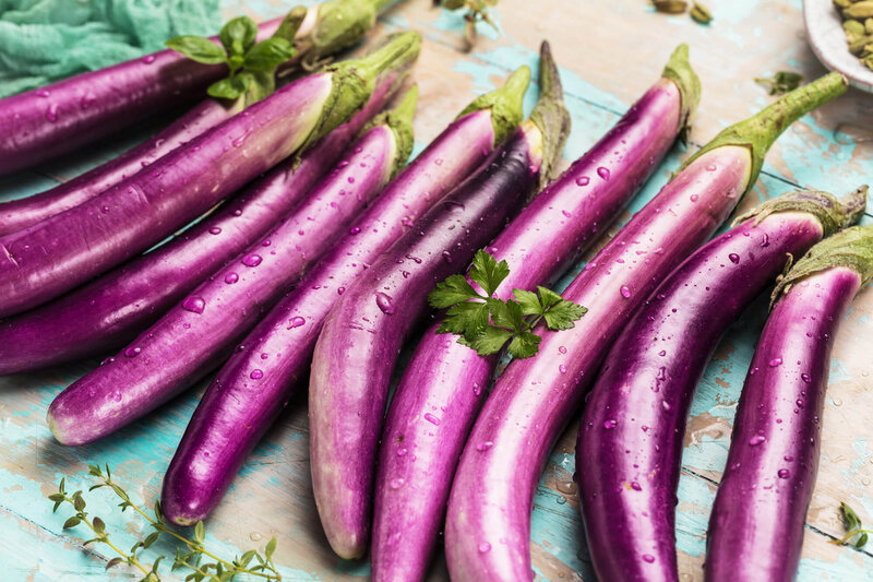 Solanum melongena ‚Violet Knight‘